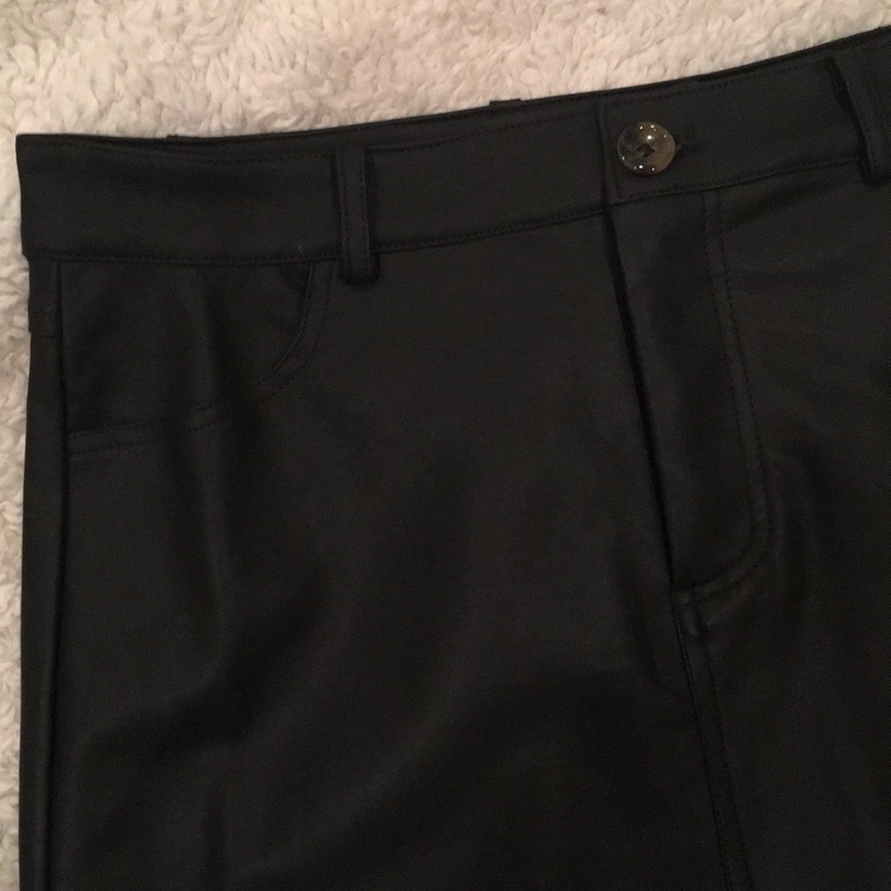 Black Faux Leather pleather skirt NWT - Picture 3 of 7